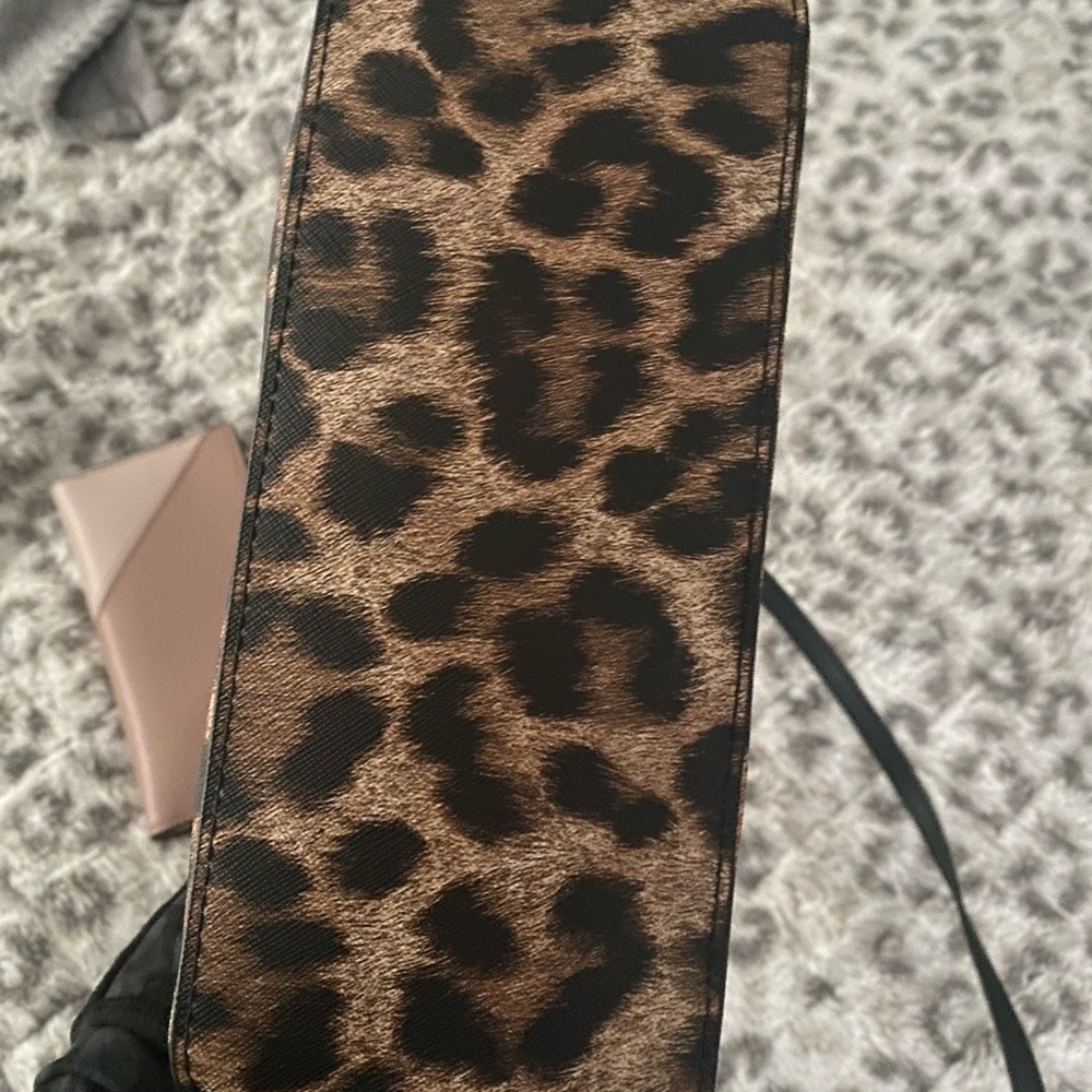 NWOT michael kors cheeta print cross body